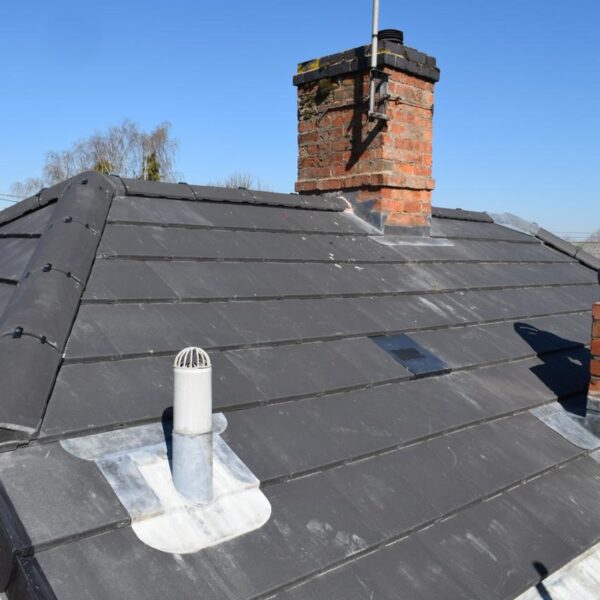 New roof installed in Ettington
